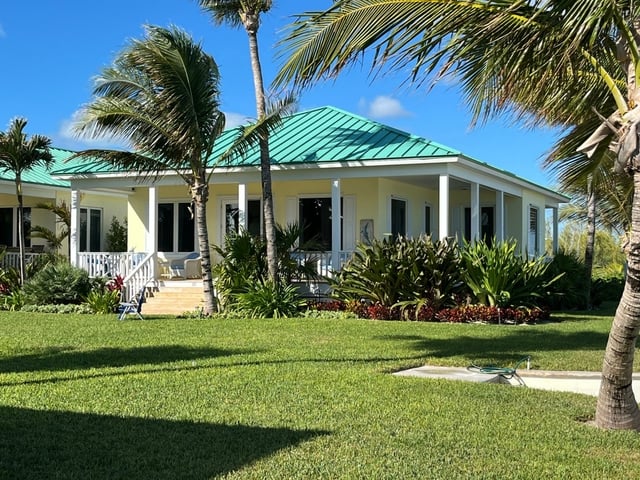  THE COTTAGES,Treasure Cay