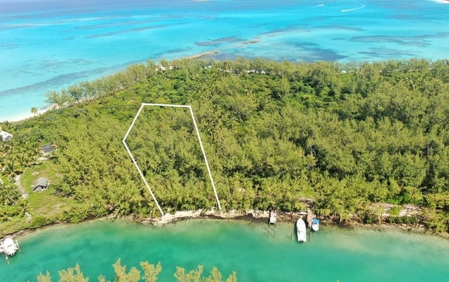  LOT 131, ROSE ISLAND,Rose Island