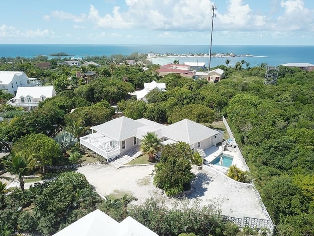  TOPS HOUSE,Governor's Harbour