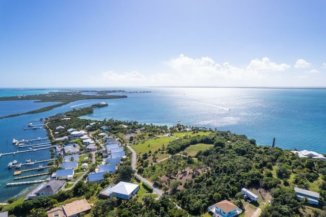  WHITE SOUND, GREEN TURTLE,Green Turtle Cay