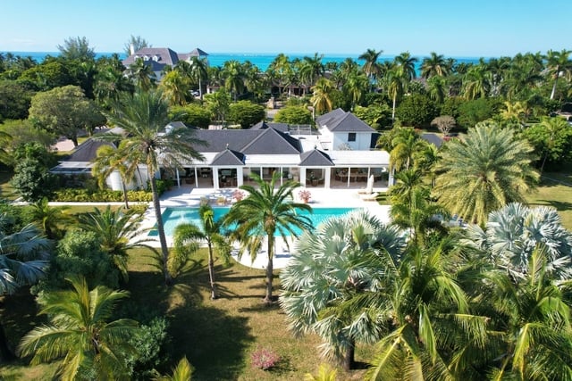  THE OAKES OASIS,Lyford Cay