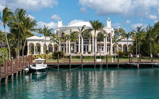  113 OCEAN CLUB ESTATES,Paradise Island