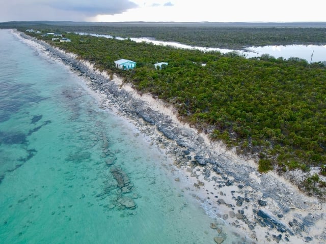  CROOKED ISLAND,Crooked Island