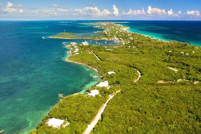  LOT 95 & 95A,Guana Cay