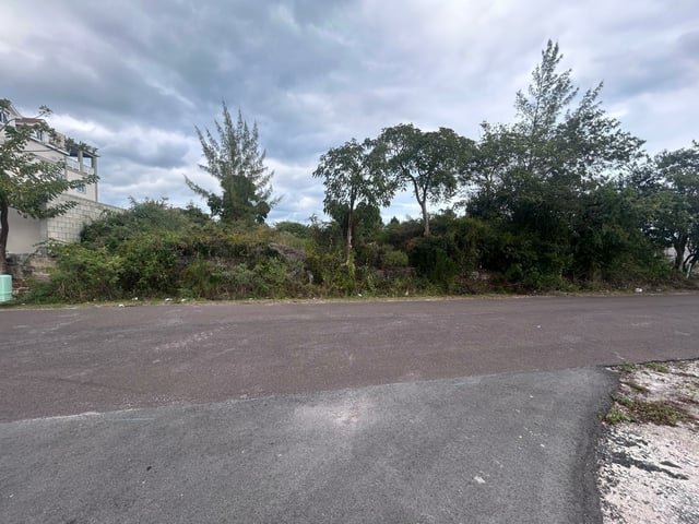  TWYNAM HEIGHTS,Yamacraw