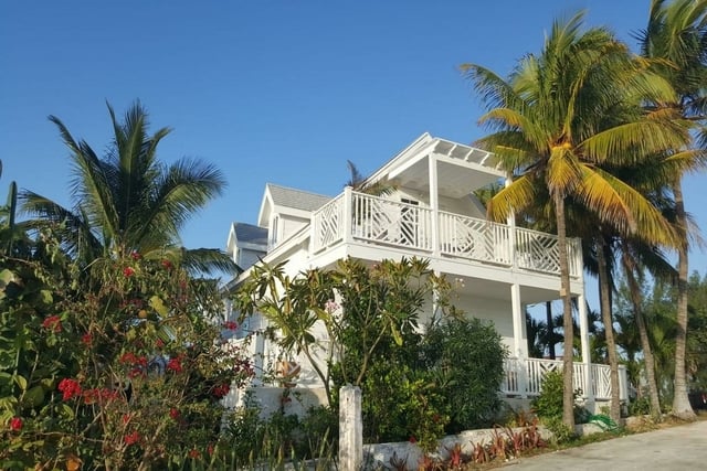  THE LITTLE WHITE HOUSE,Governor's Harbour