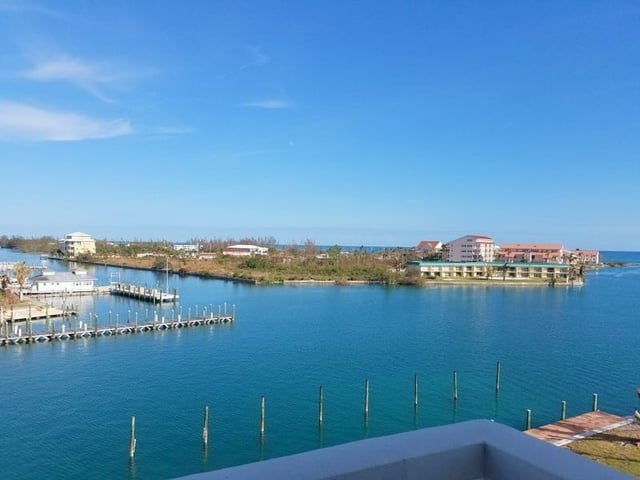  HARBOUR HOUSE,Bell Channel