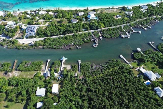  NIGH LIFE,Elbow Cay/Hope Town