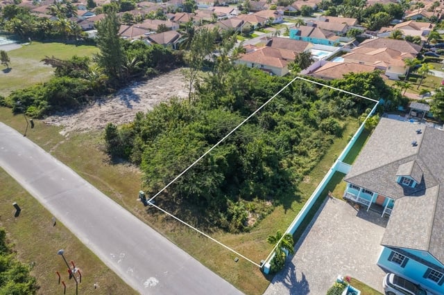  LOT 84 - PALM CAY,Yamacraw