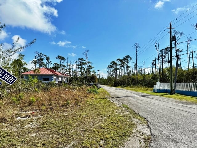  NORTH BAHAMIA LOT 4,Bahamia