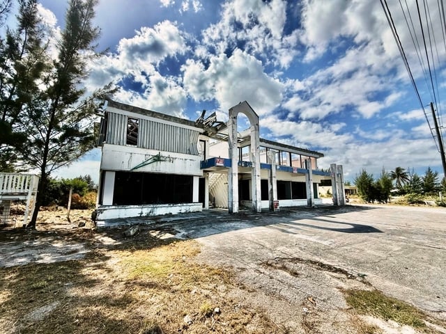  CAPTAIN GARNETT PLAZA COMMERCIAL BUILDING,Marsh Harbour