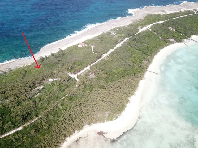  WHALE POINT ESTATES,Whale Point