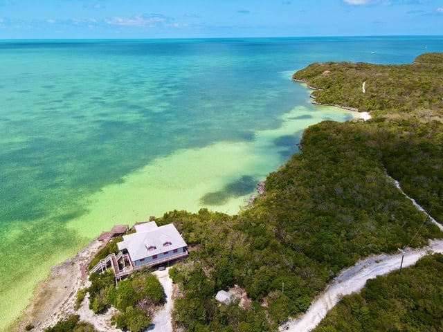  GREAT HARBOUR CAY,Great Harbour Cay