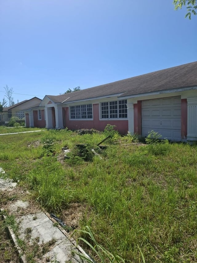  SEA BREEZE ESTATE HOME,Sea Breeze