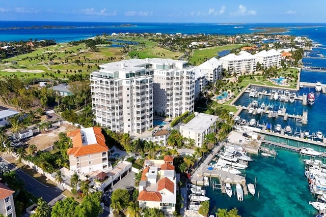  303 ONE OCEAN,Paradise Island