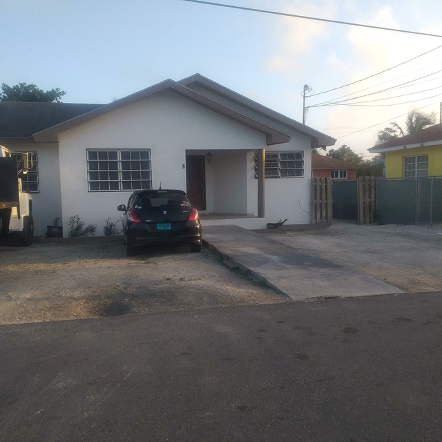 3417 LYNDEN PINDLING ESTATES,Sea Breeze