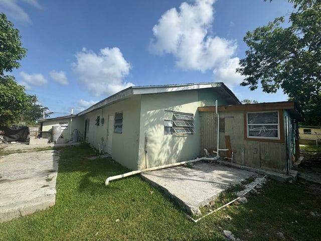 9 SAMANTHA DRIVE, MARATHON,Marathon Estates