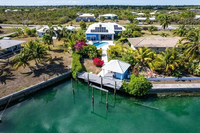  PINTA AVE,Bahamia