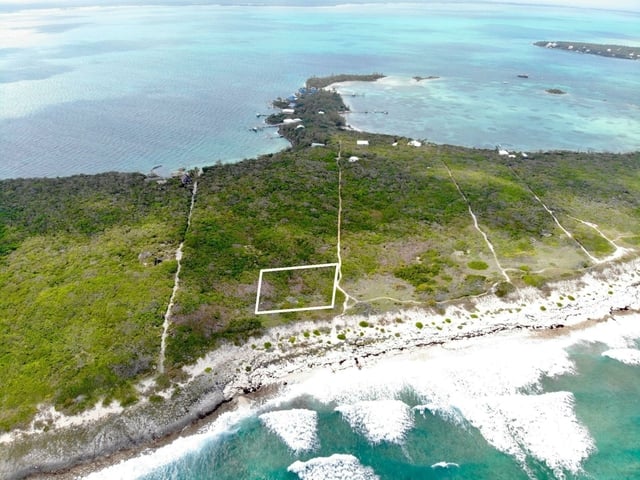  TILLOO BEACHFRONT LOT 35,Tilloo Cay