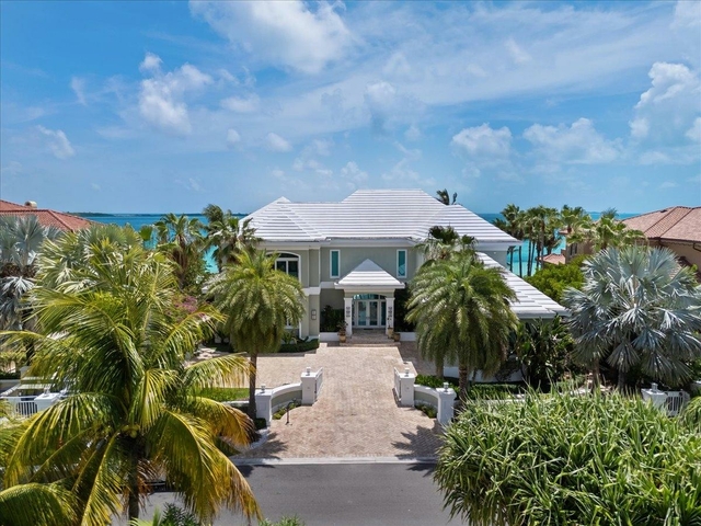 38 OCEAN CLUB DRIVE,Paradise Island