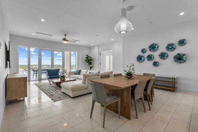  ONE OCEAN,Paradise Island
