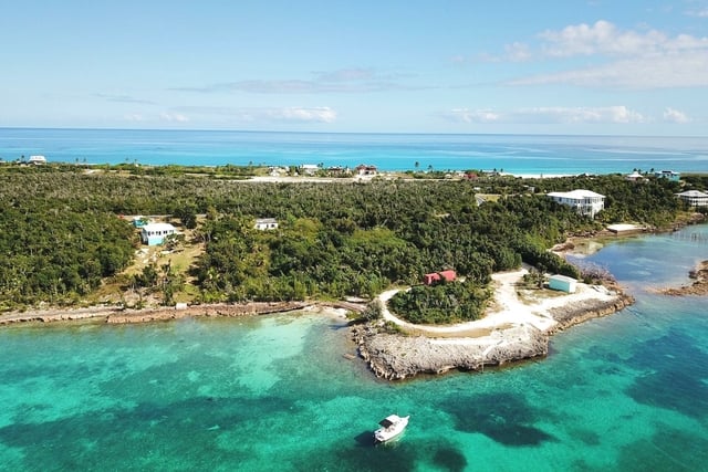  WATERFRONT ACREAGE,Scotland Cay