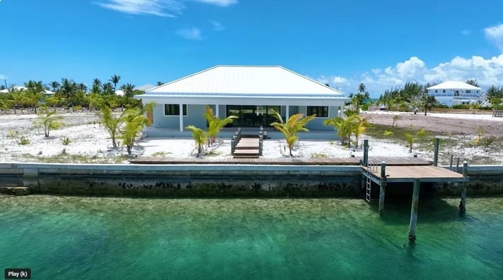  BLUE SHAMROCK,Treasure Cay
