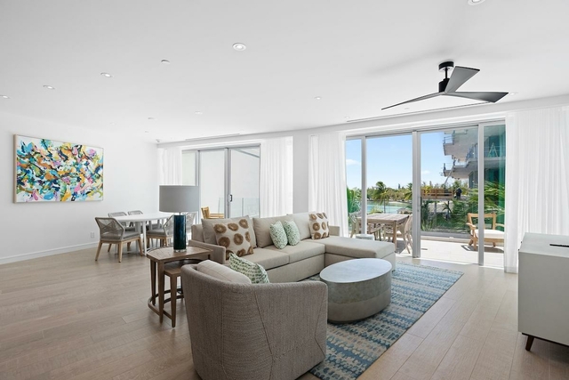  GOLDWYNN,West Bay Street