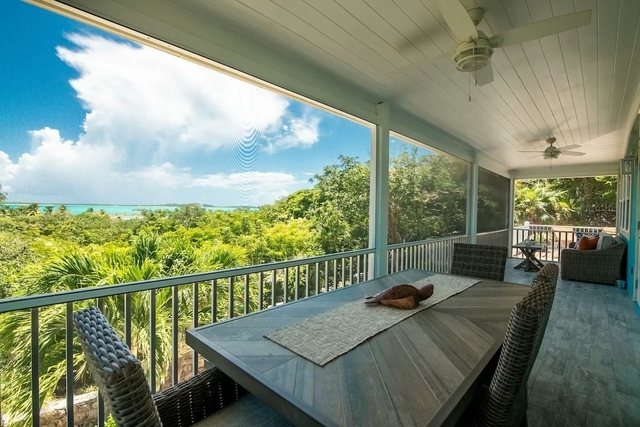  342 PALM BAY, HIDEAWAYS,George Town
