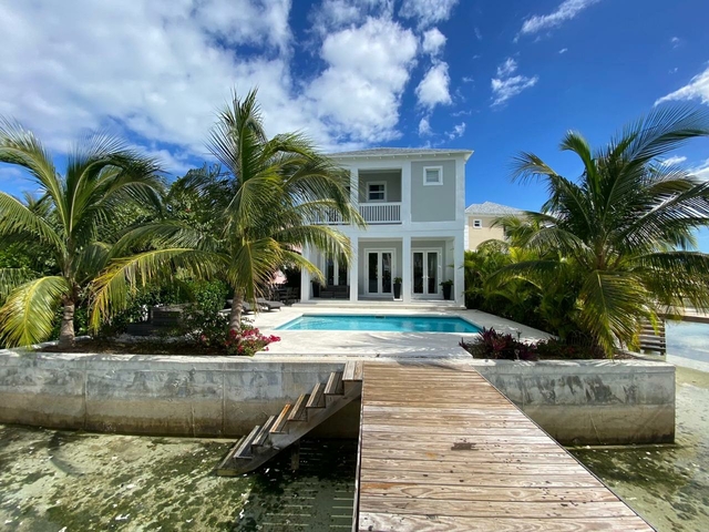  ROYAL PALM CAY 14A,West Bay Street