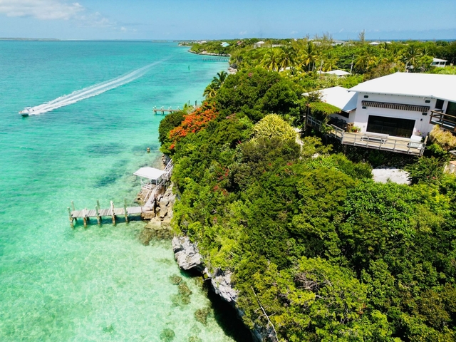 10, 11 RUSSELL ISLAND,Russell Island