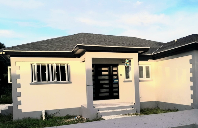  ROBERTS ST. WINTON MEDOWS,Winton