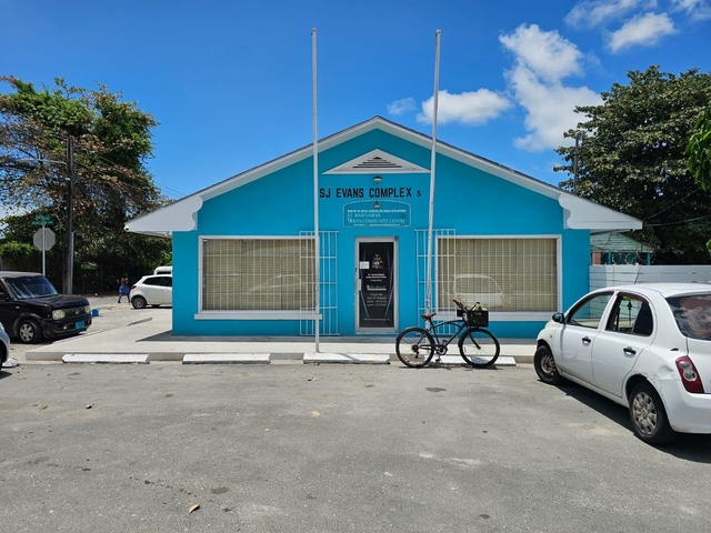 23 COCONUT GROVE COT-MOWC,East Street