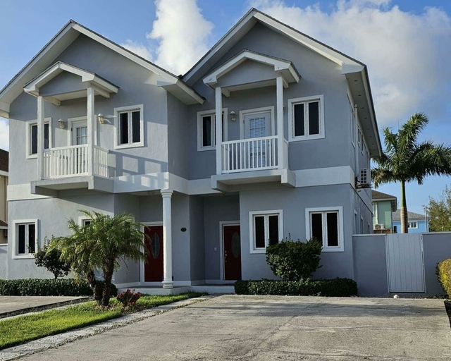  TOWNHOUSE IN WEST WINDS,West Bay Street