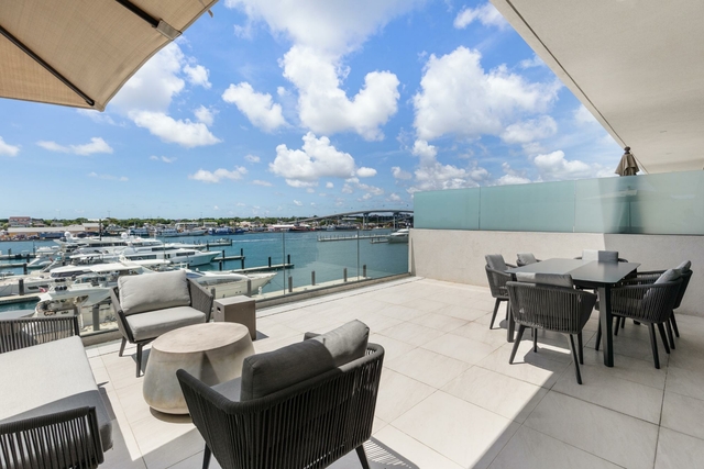  STERLING COMMONS EAST,Paradise Island