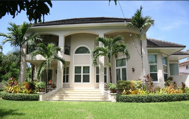  THE COURTYARD ESTATE PR,Prospect Ridge