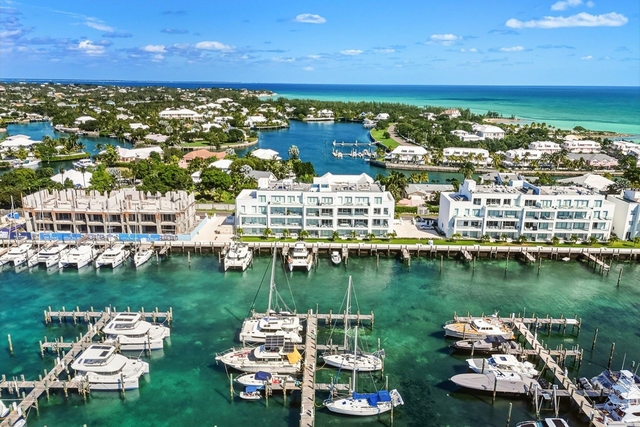  BOAT SLIP 52/53 PALM CAY,Yamacraw