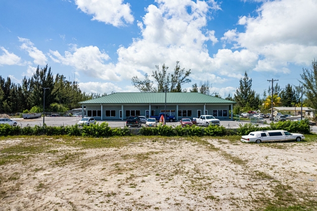  QUEEN'S HIGHWAY,Civic Industrial Area