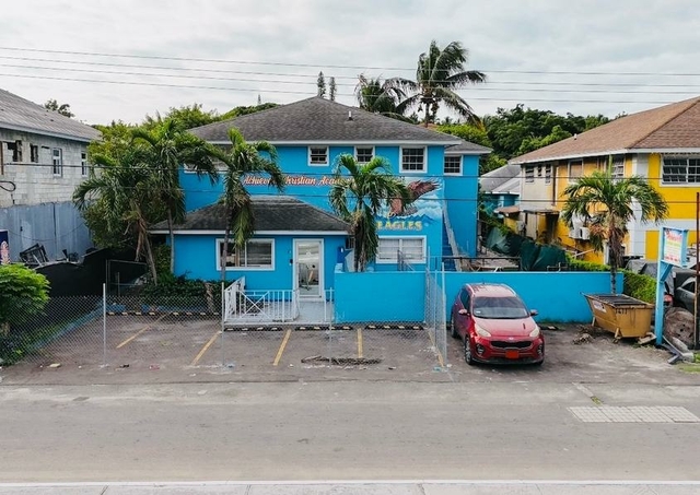  TONIQUE WILLIAMS DARLING,Harold Road