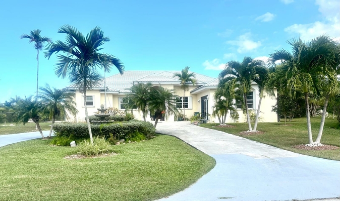  CONFEDERATES WALK,Bahamia