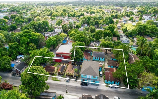  GIBBS CORNER MULTIPLEXES,East Street