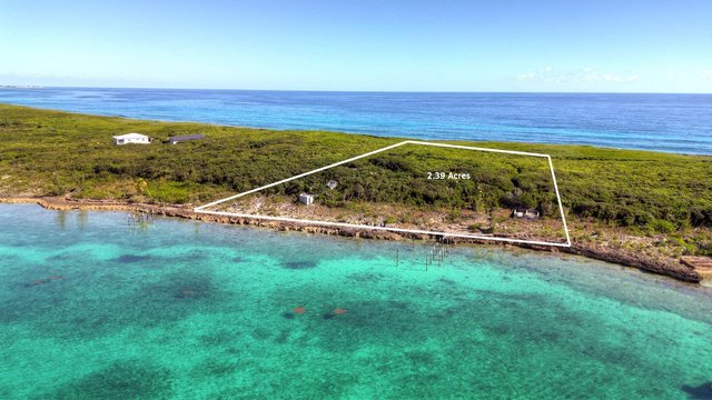  2.39 ACRES ON THE BLUFFS,Tilloo Cay