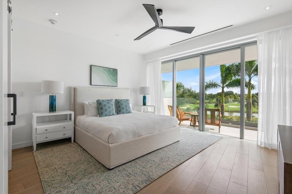  GOLDWYNN,West Bay Street