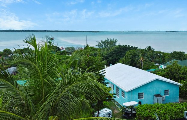 DUNMORE ST.,Harbour Island