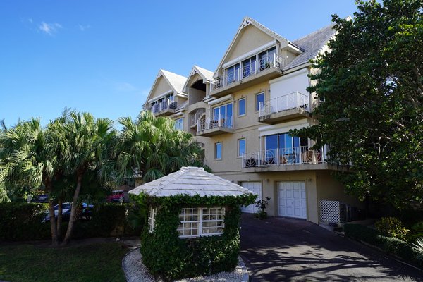 8 PALMSHORES LOVE BEACH WAL,Love Beach