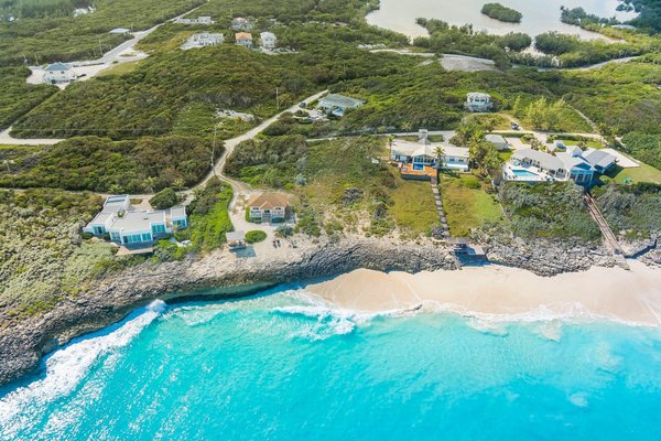  BREAKWATER DRIVE LOTS,George Town