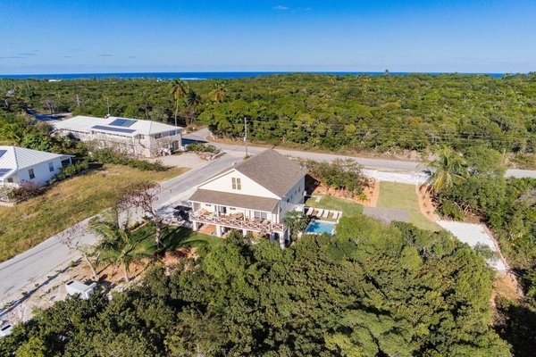  POINCIANA HOUSE,Governor's Harbour