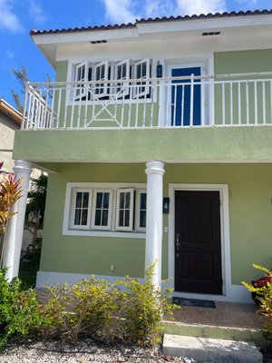 Unit 2 VENICE BAY,Bacardi Road