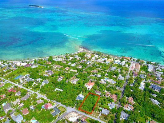  VISTA MARINA,West Bay Street