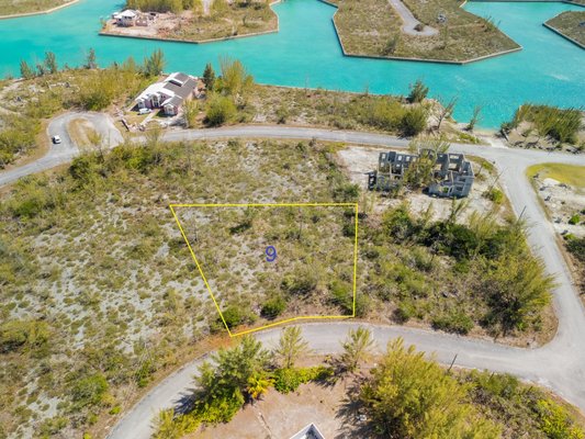 9 NOTLEY LANE,Emerald Bay
